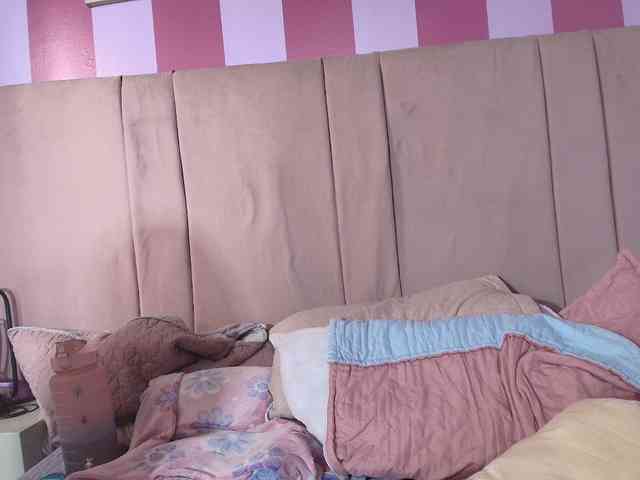 lauraltt webcam