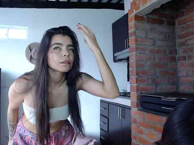 millyxnicoll1 webcam