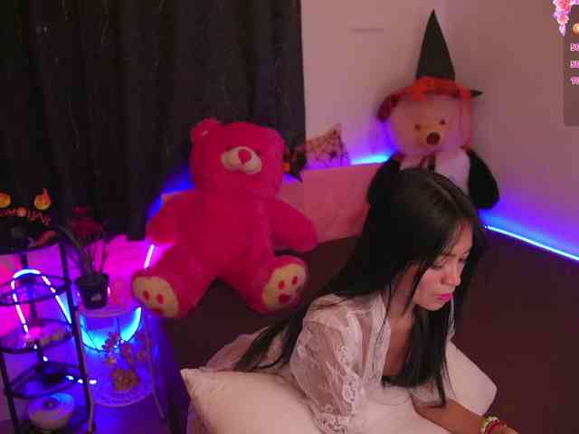 Cutieass69 webcam