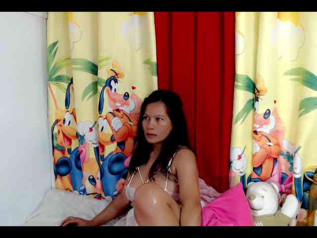 nemayhottits webcam