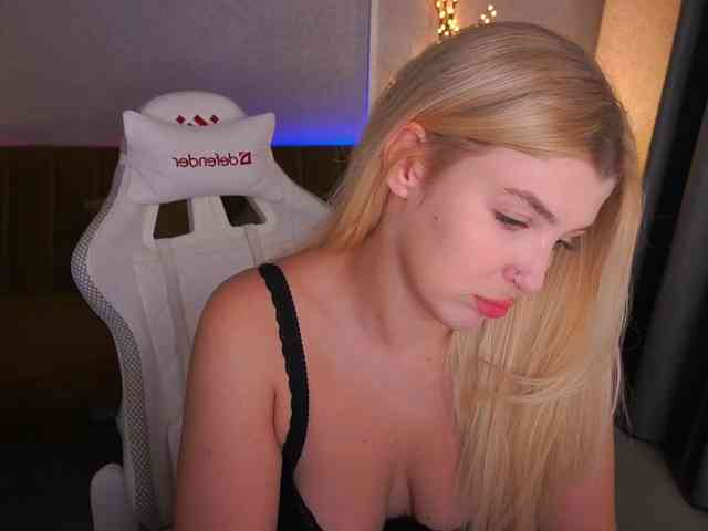 AngelAmaliaa webcam