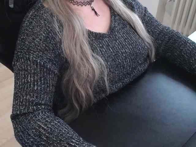 Celina-Rose webcam