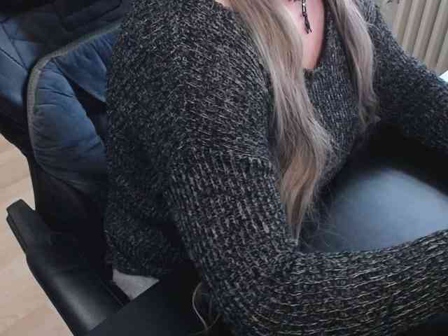 Celina-Rose webcam
