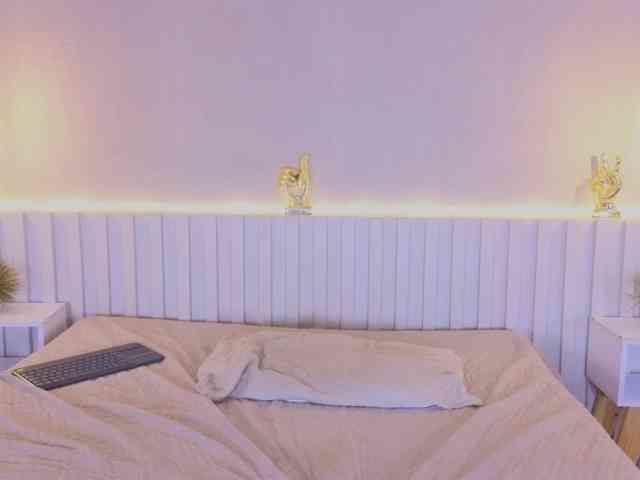 AidaMoreno webcam