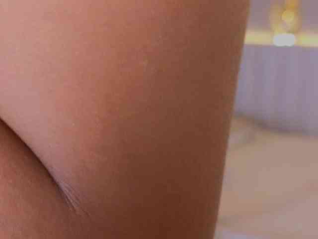 AidaMoreno webcam