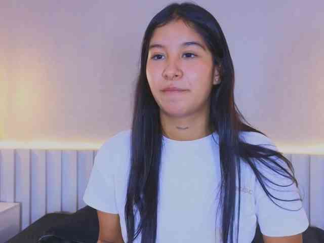 AidaMoreno webcam