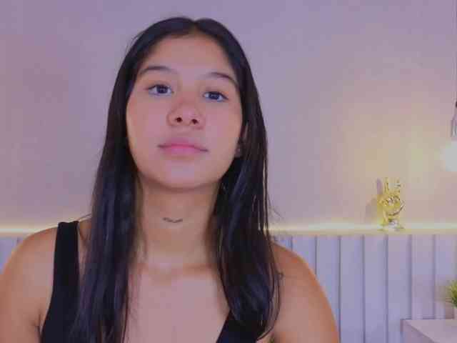 AidaMoreno webcam