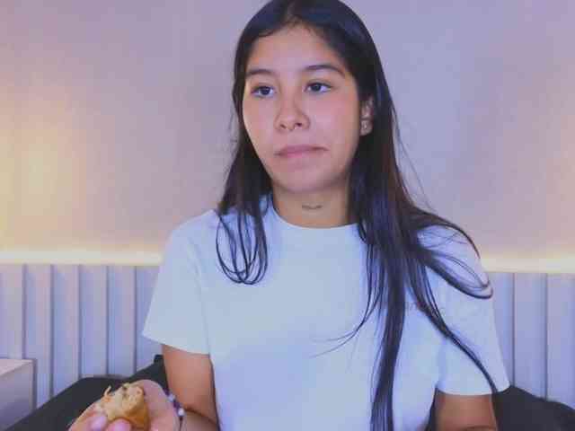 AidaMoreno webcam
