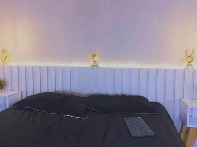 AidaMoreno webcam