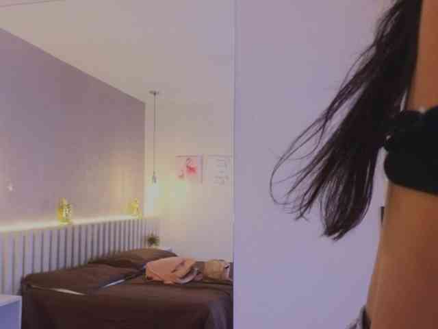 AidaMoreno webcam