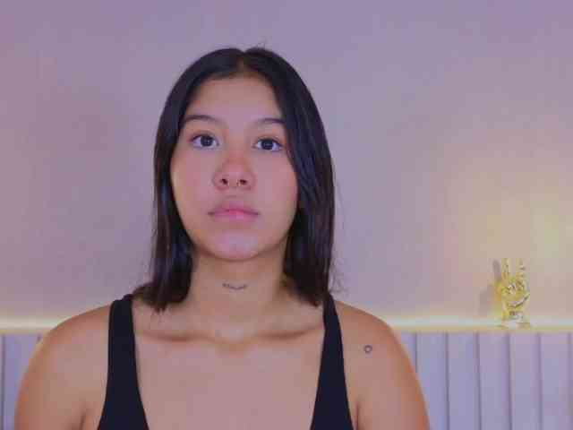 AidaMoreno webcam