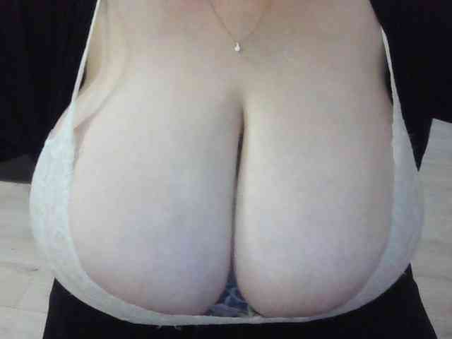 Zlaya_Mama_ogon webcam