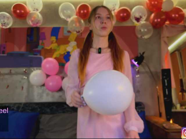 Gratis Live Sexcam mit Na-izi Na-izi