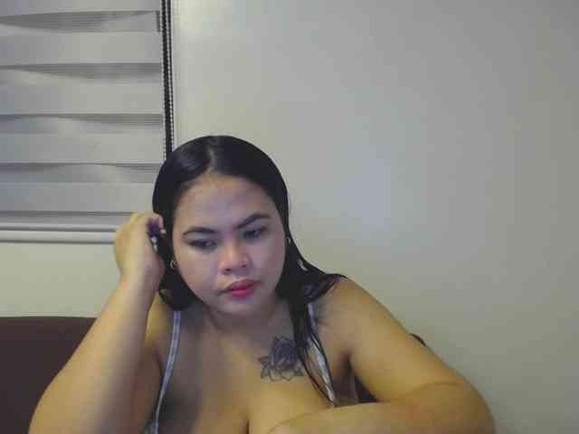 Asianbigbuttyboobs webcam