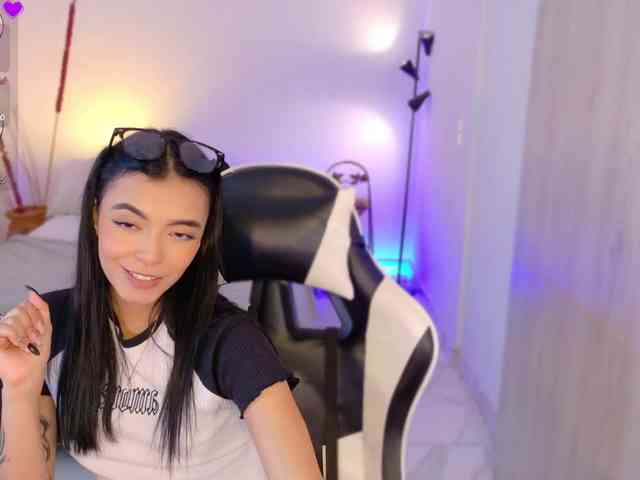 AnabelWolf webcam