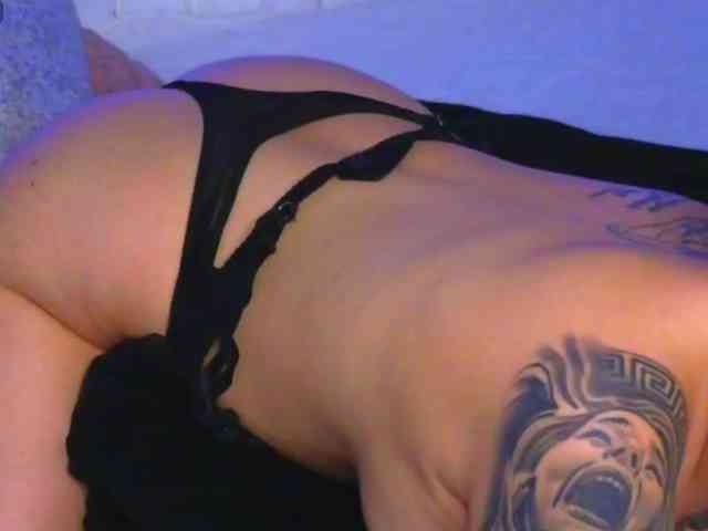 KateyRivaa webcam