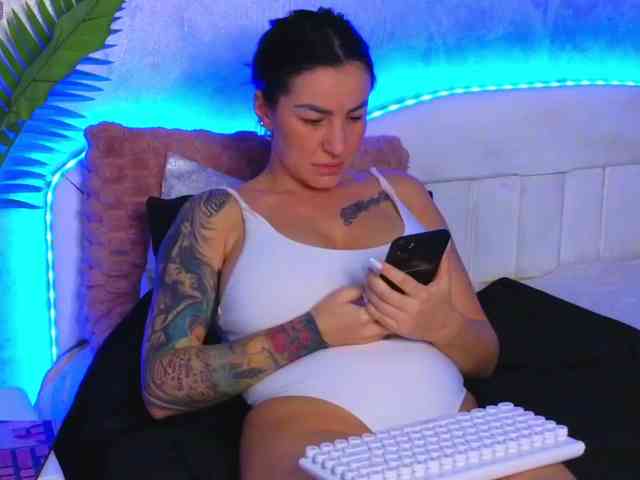 KateyRivaa webcam
