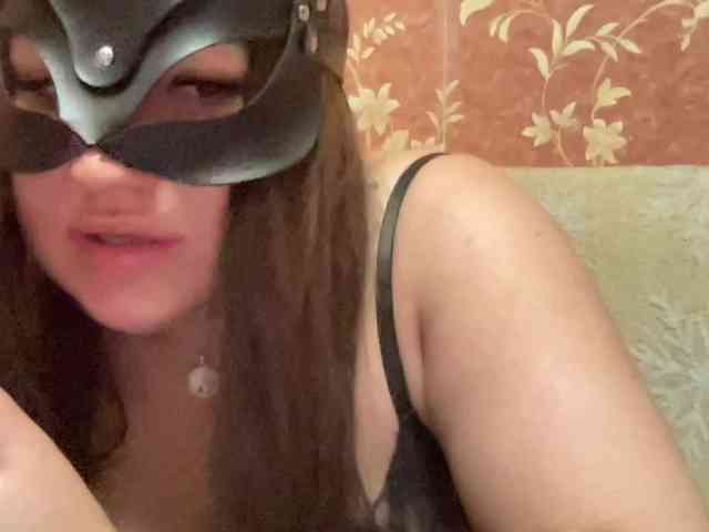 SweetStrawberry1 webcam