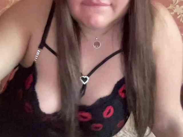 SweetStrawberry1 webcam