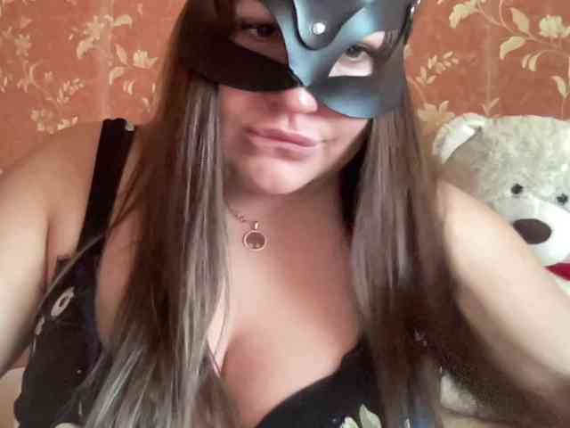 SweetStrawberry1 webcam