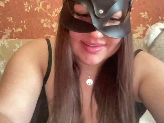 SweetStrawberry1 webcam