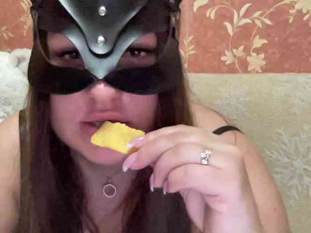 SweetStrawberry1 webcam