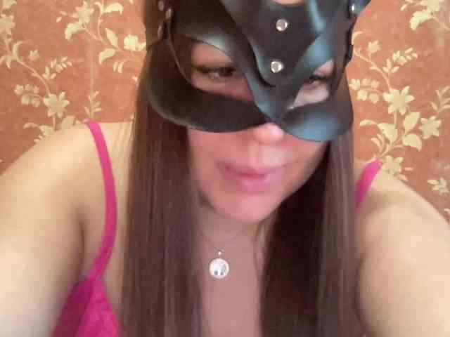 SweetStrawberry1 webcam