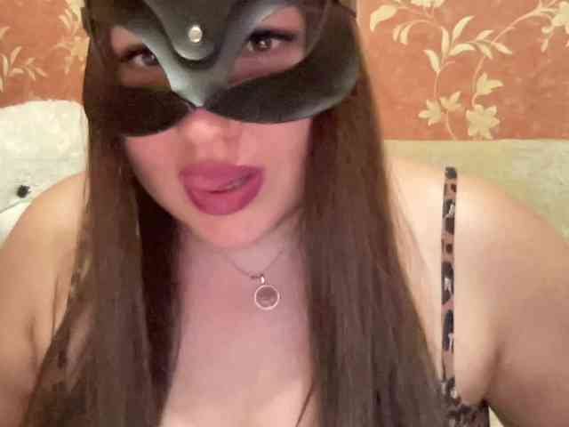 SweetStrawberry1 webcam