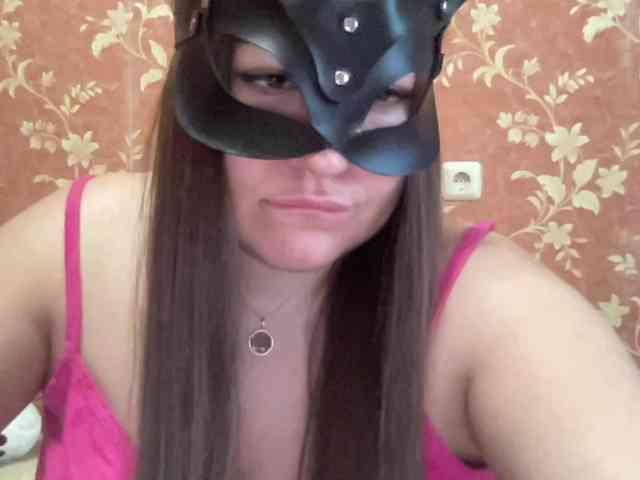 SweetStrawberry1 webcam