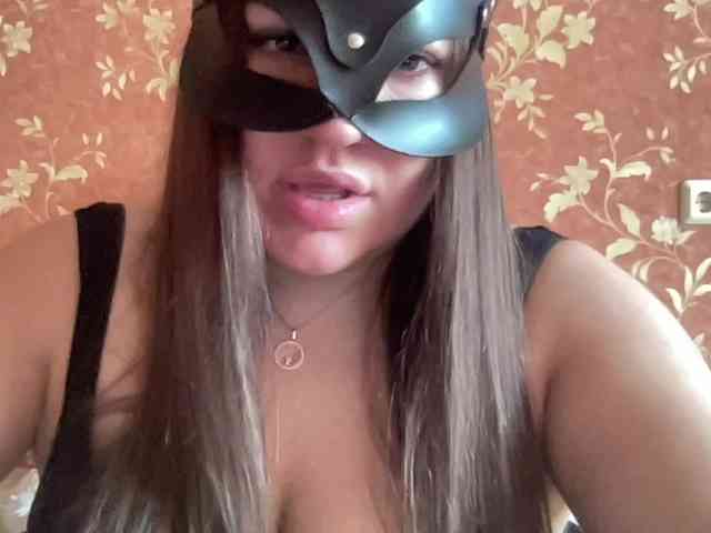 SweetStrawberry1 webcam