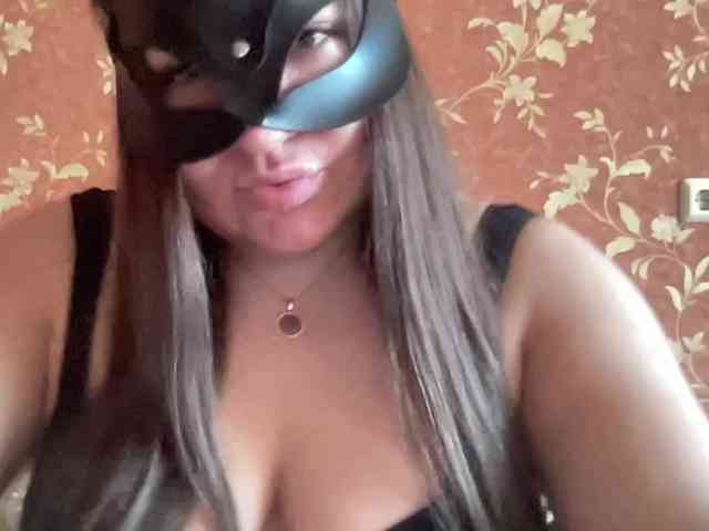 SweetStrawberry1 webcam