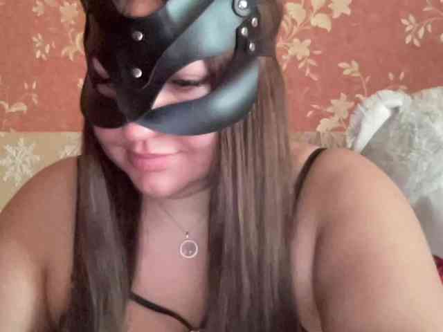 SweetStrawberry1 webcam