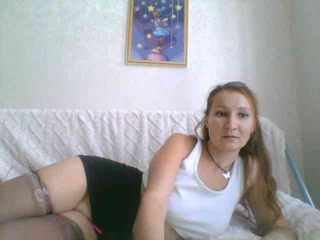 Yuliya333 webcam