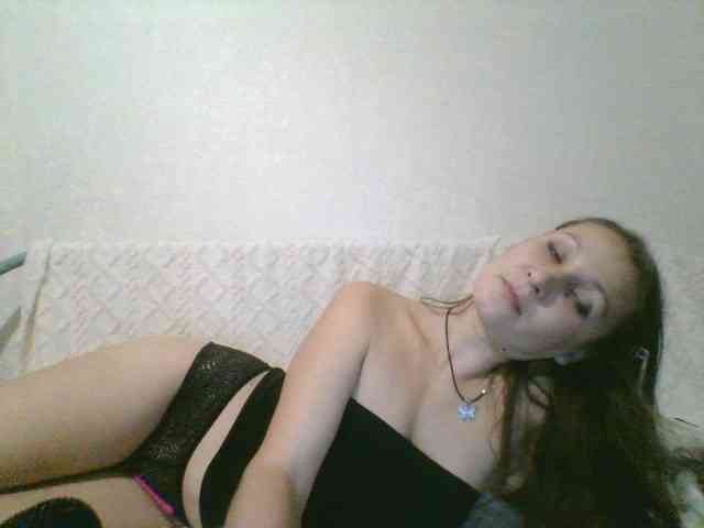 Yuliya333 webcam