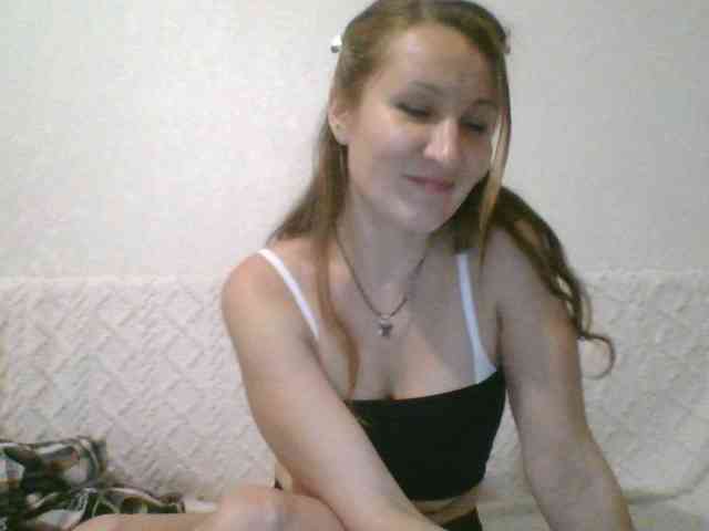 Yuliya333 webcam