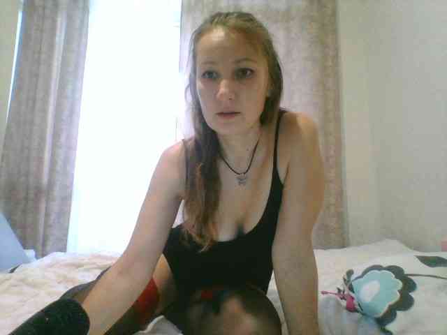 Yuliya333 webcam