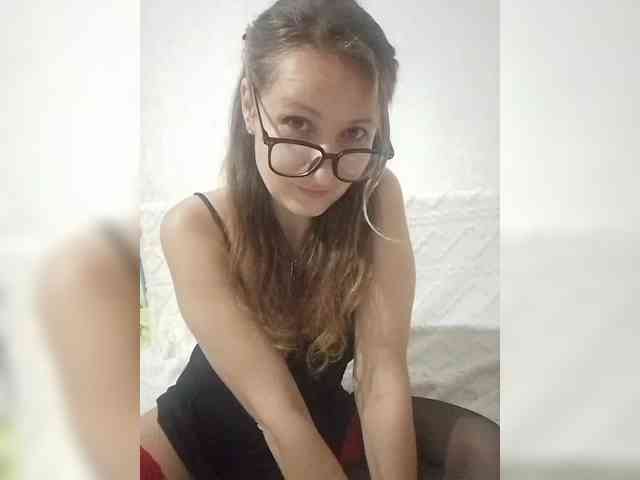 Yuliya333 webcam