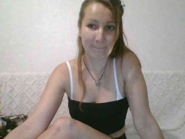 Yuliya333 webcam