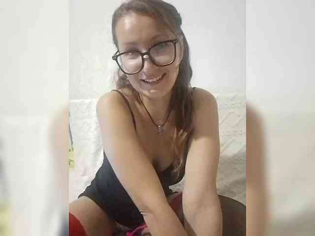 Yuliya333 webcam