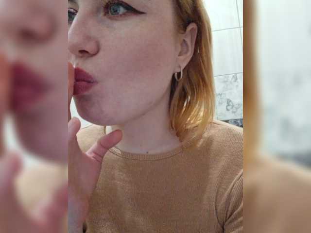 Entrez le videochat erotique avec le
modèle -Molly -Molly