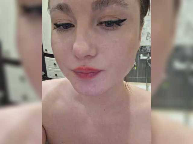 Vai a chattare su -Molly -Molly