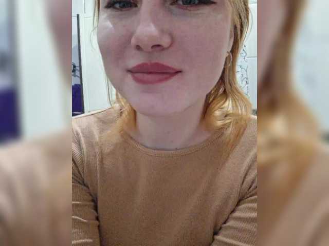 Vai a chattare su -Molly -Molly