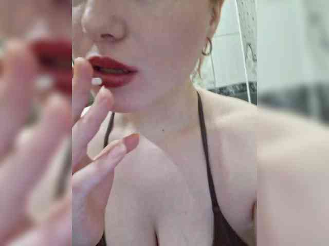 -Molly webcam