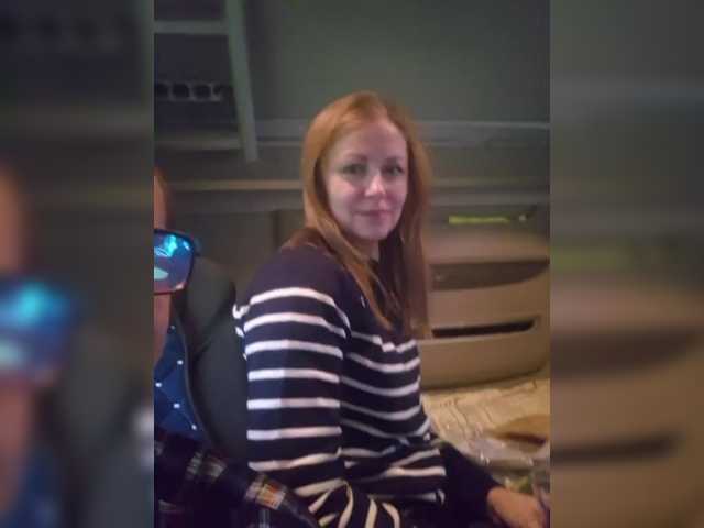 Entra en el chat con el modelo VCHELSIV VCHELSIV