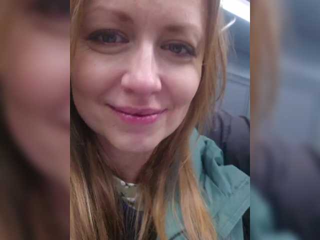 Entrez le videochat erotique avec le
modèle VCHELSIV VCHELSIV