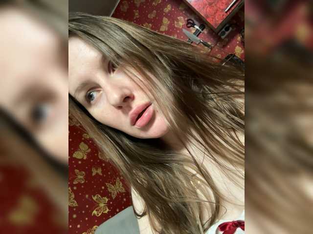 mintgirl Live Cam on BongaCams