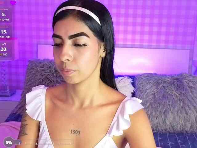 MaiaWatson webcam