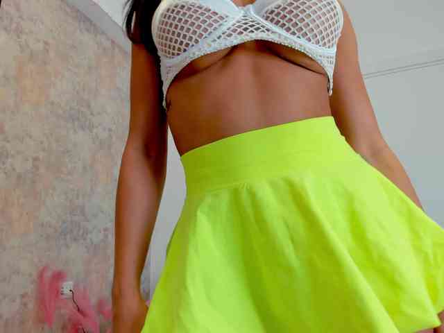 Erikabeee1 webcam