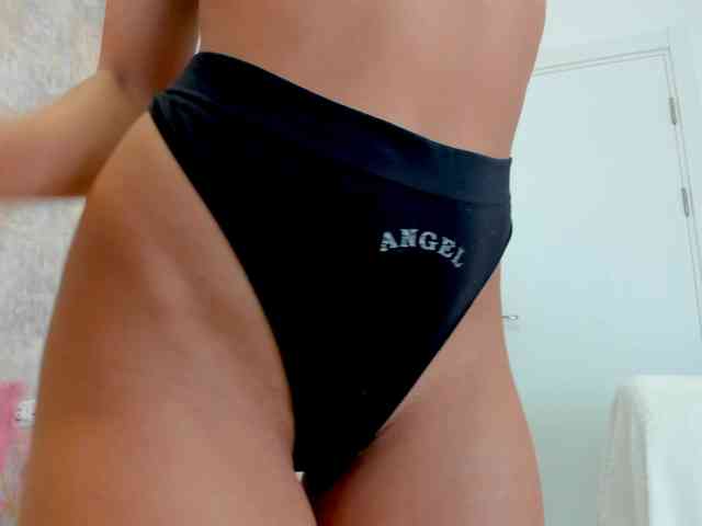 Erikabeee1 webcam
