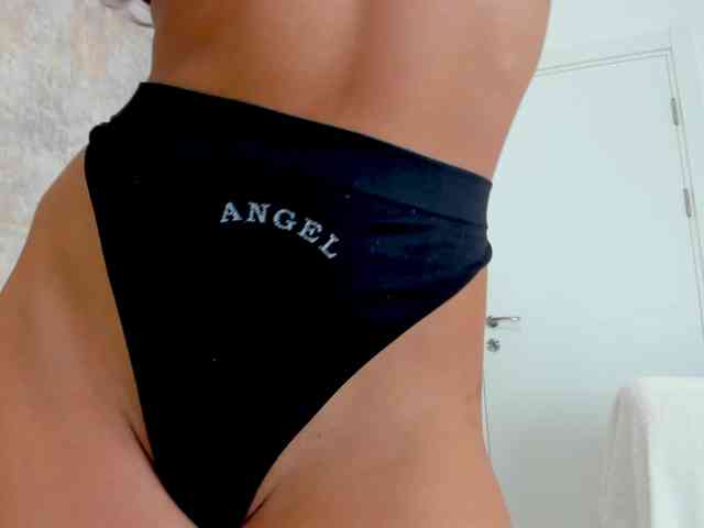 Erikabeee1 webcam